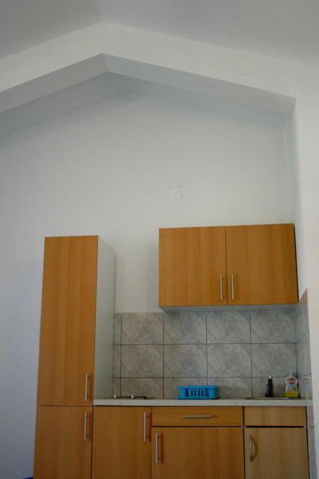 Apartments Leo เพทรอซาเน ภายนอก รูปภาพ